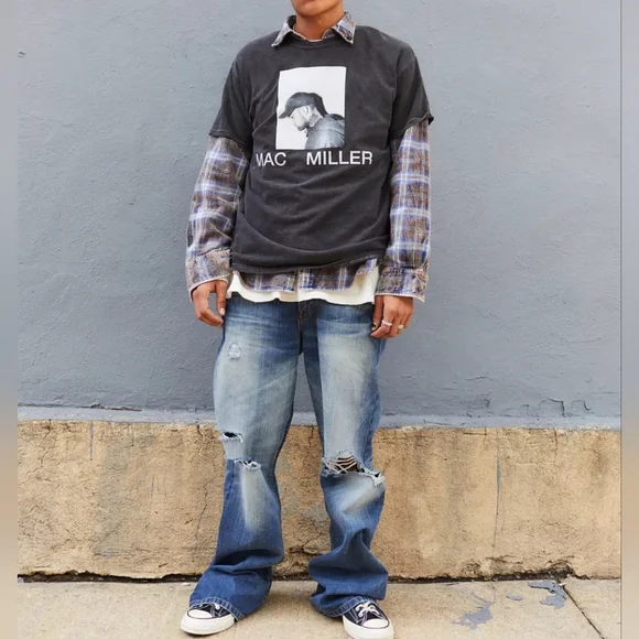 🆕️ Urban Outfitters Mac Miller Portrait Tee in Black - Picture 6 of 7